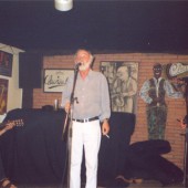 Javier Krahe cantando